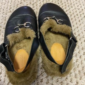Latest Gucci shoes for kids size 35